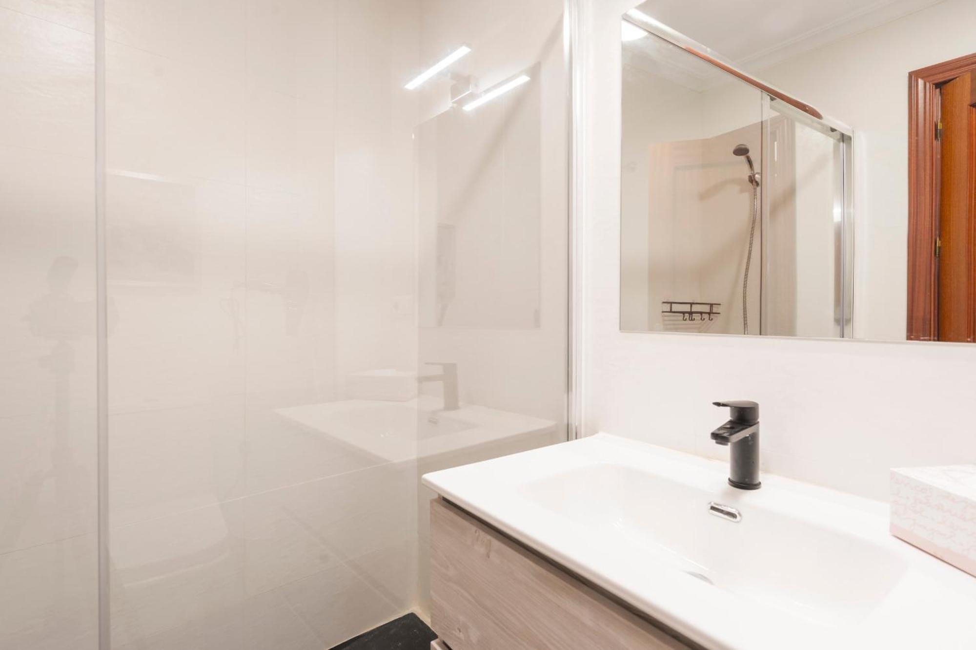 Santa Catalina Moderno Apartment Севиля Екстериор снимка