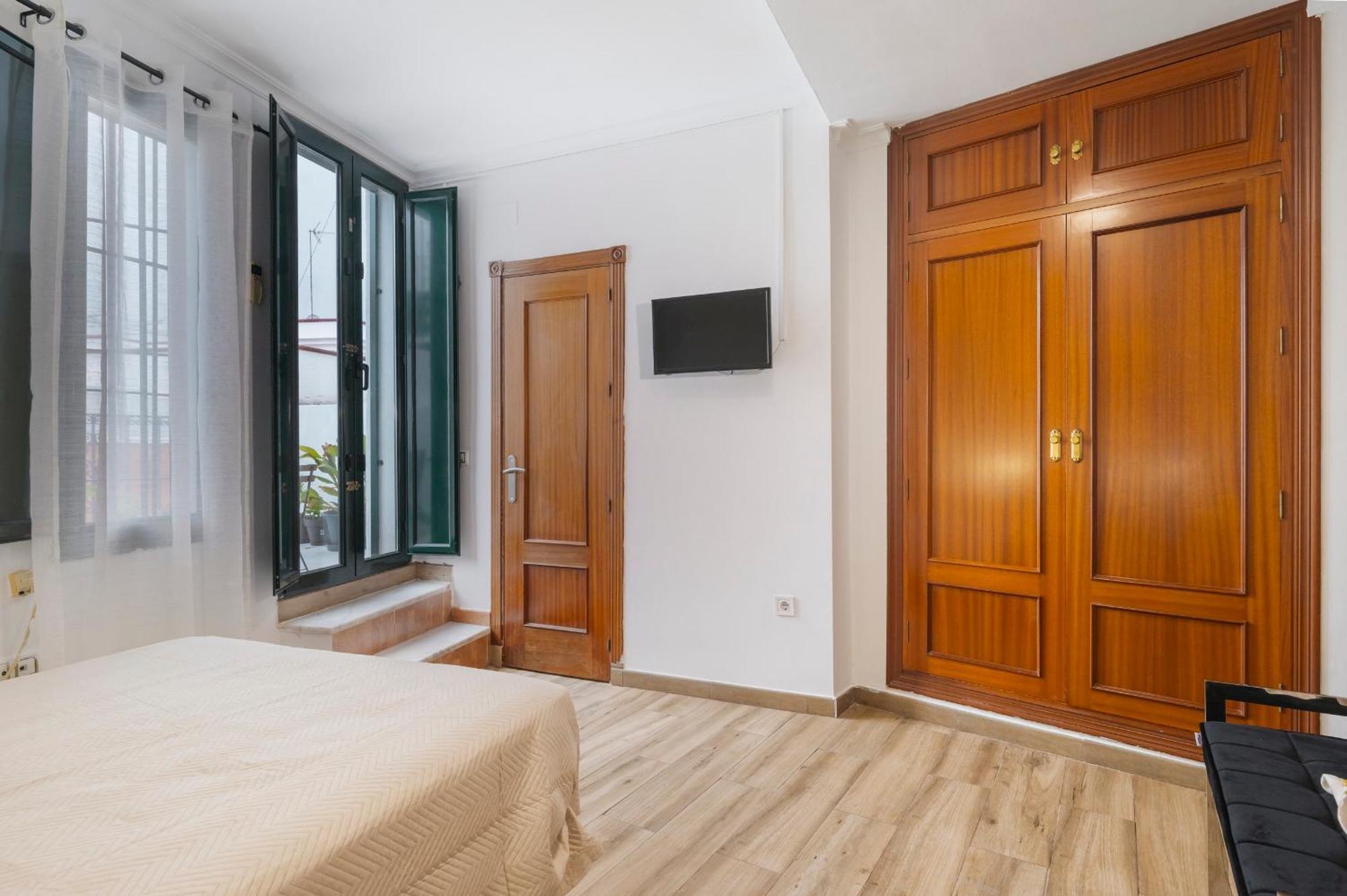 Santa Catalina Moderno Apartment Севиля Екстериор снимка