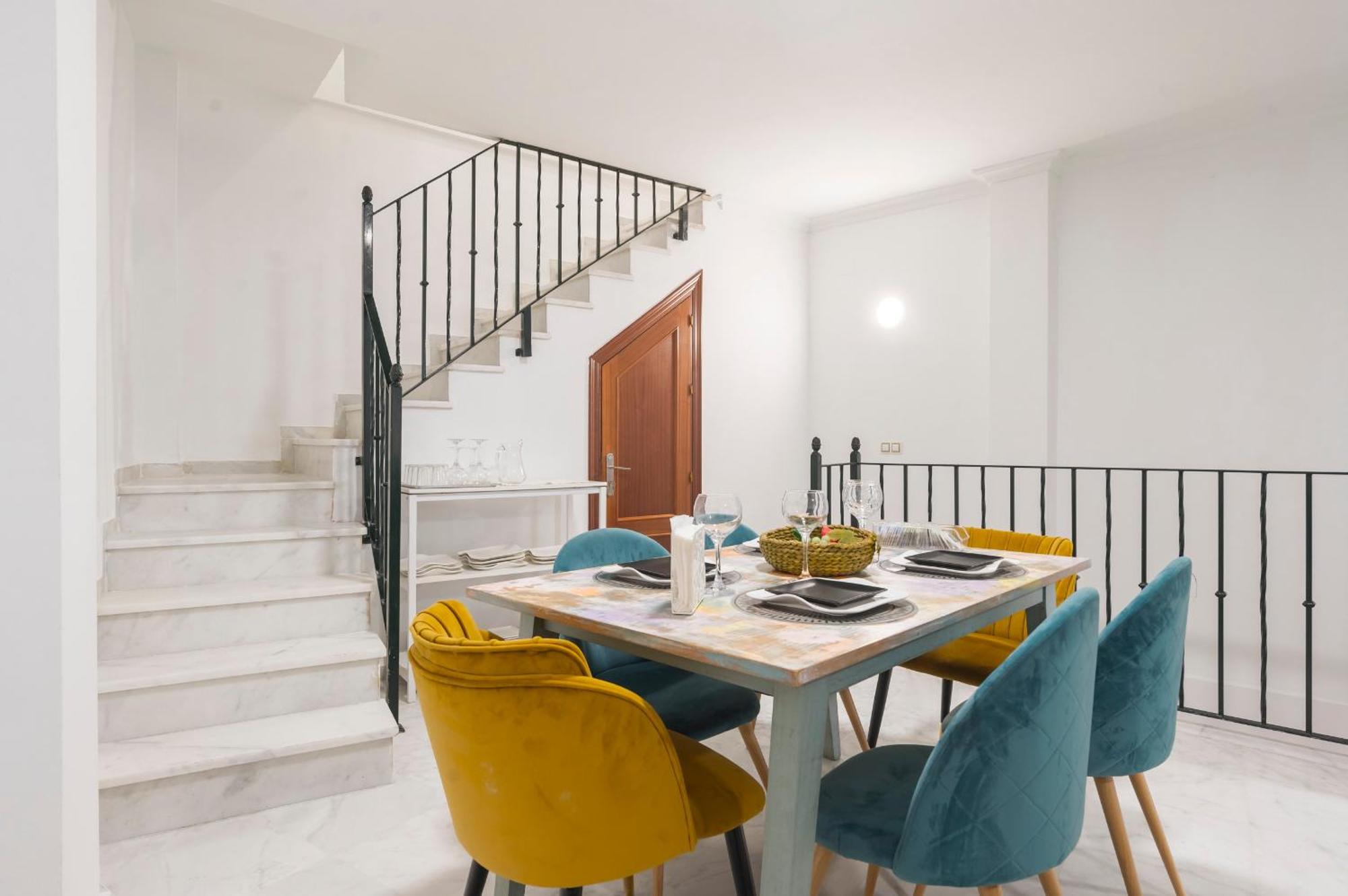Santa Catalina Moderno Apartment Севиля Екстериор снимка