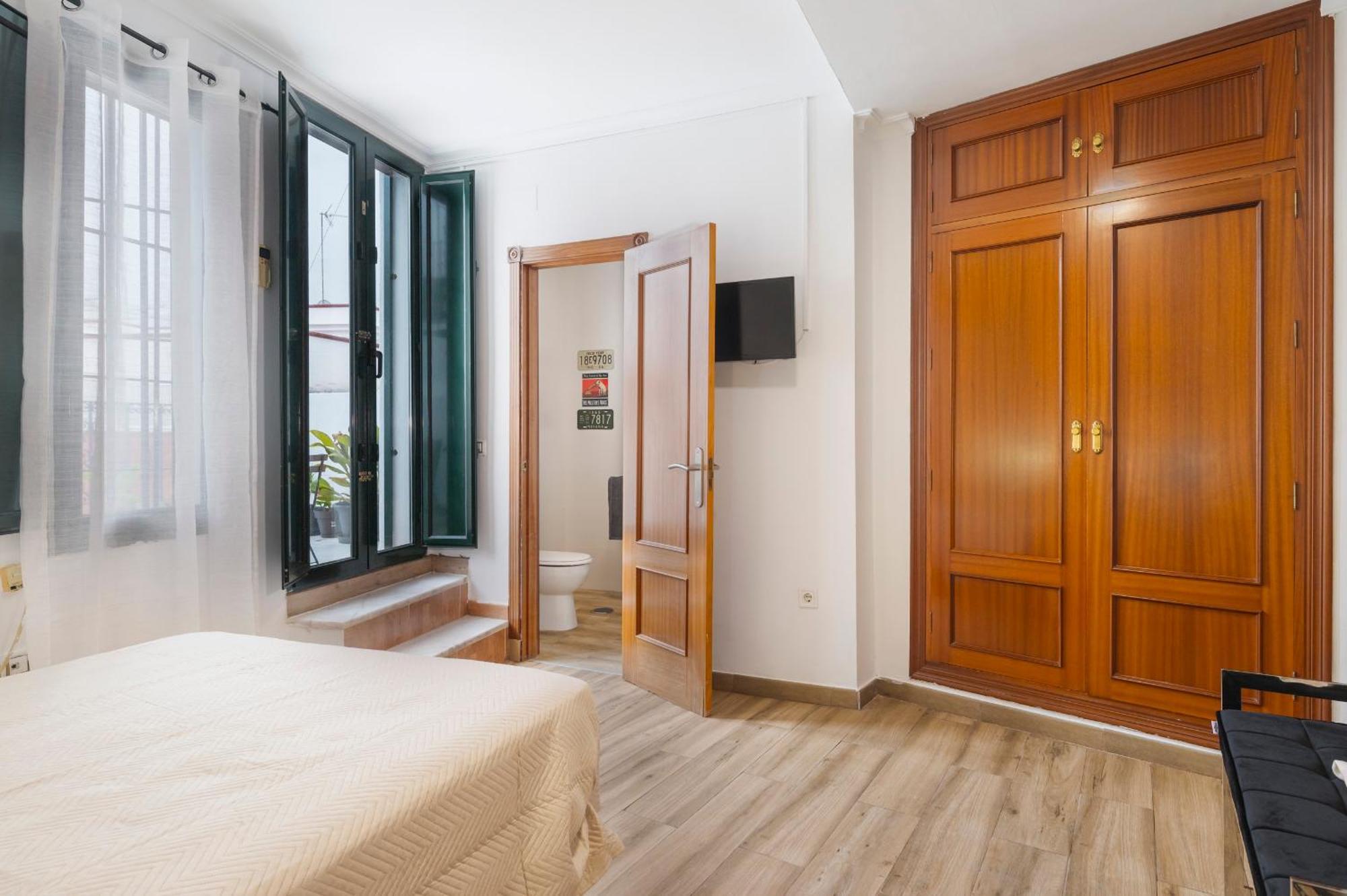 Santa Catalina Moderno Apartment Севиля Екстериор снимка